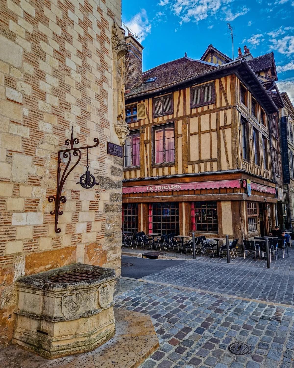 Appartamento Le Sacre Troyes Esterno foto